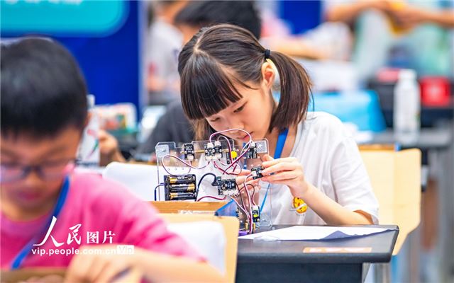 江苏：首届苏州未来科学家英才荟启幕